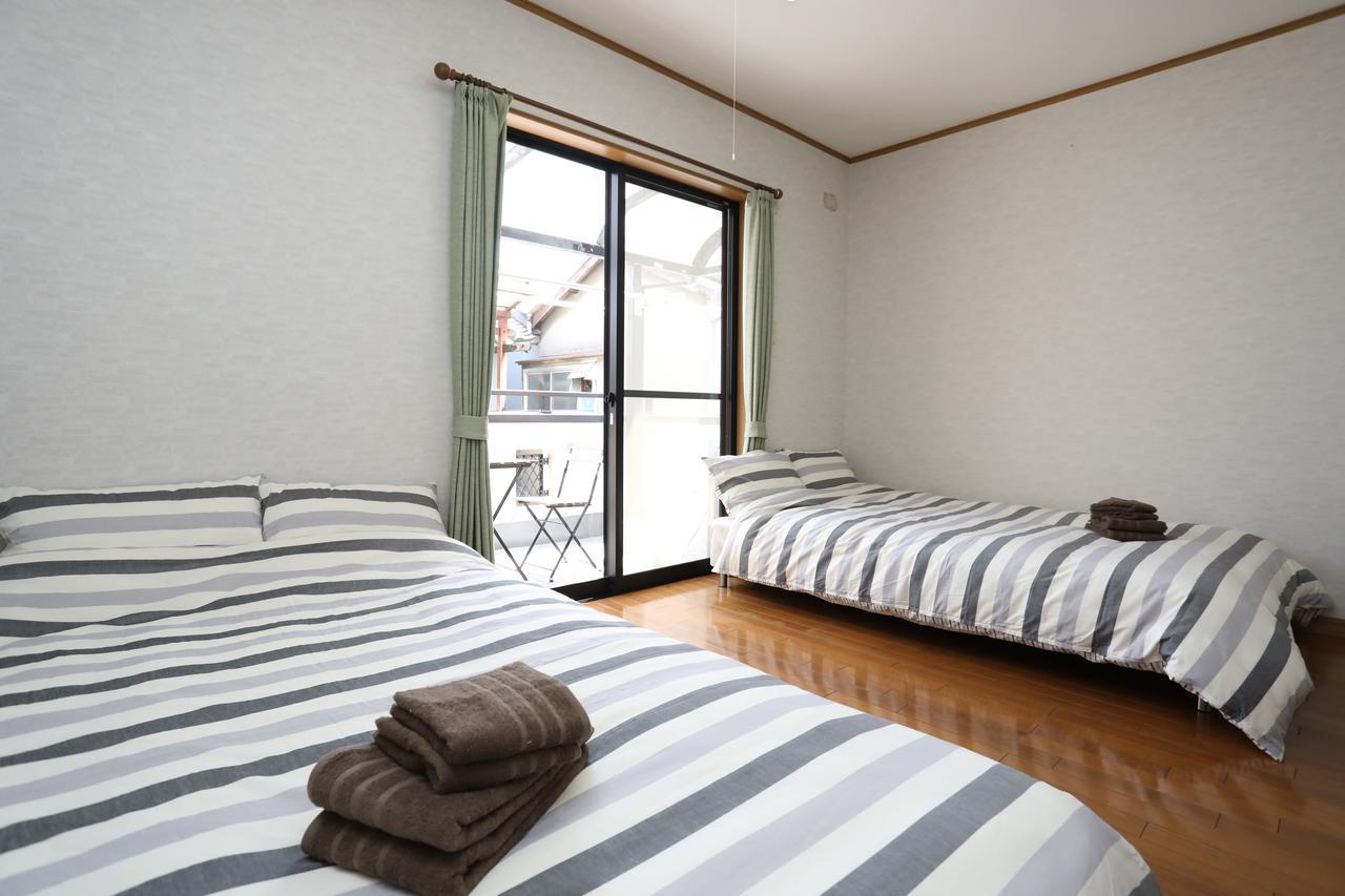 Yamanoyado Tsuru Guest House โอซาก้า ภายนอก รูปภาพ