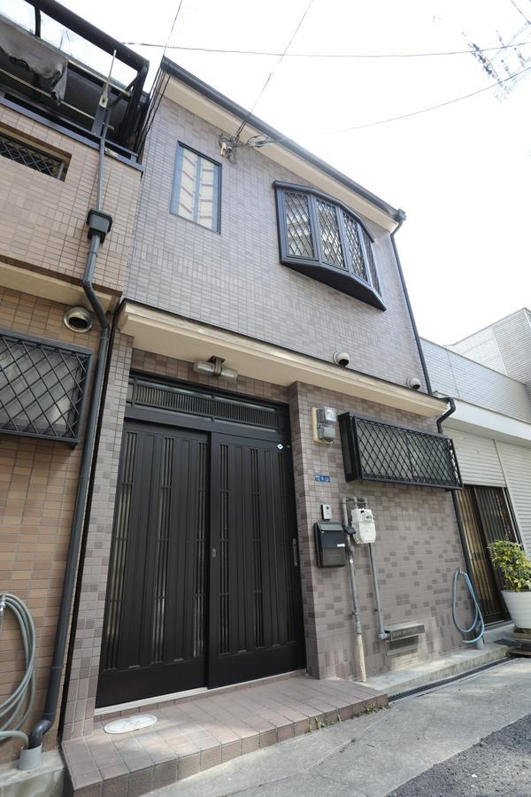 Yamanoyado Tsuru Guest House โอซาก้า ภายนอก รูปภาพ