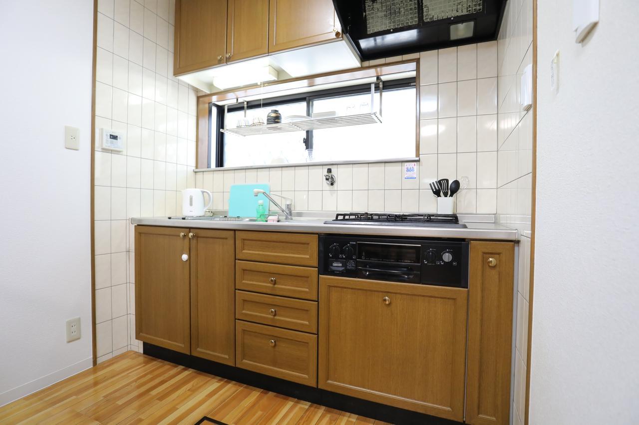 Yamanoyado Tsuru Guest House โอซาก้า ภายนอก รูปภาพ